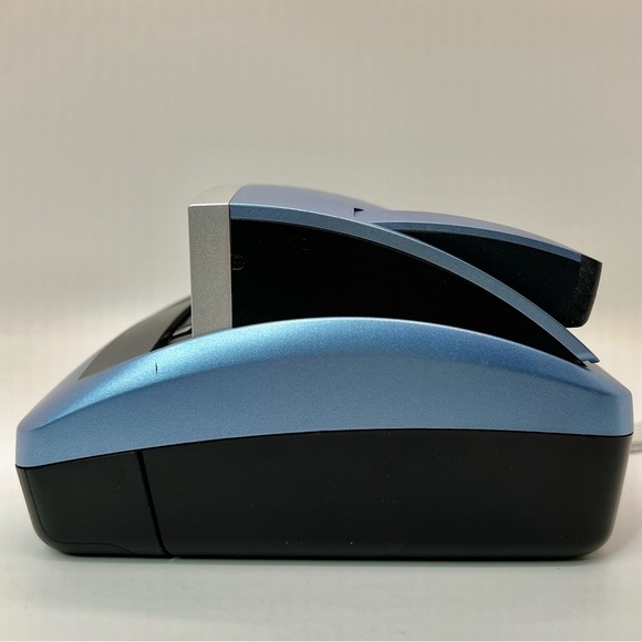 Vintage Polaroid One 600 Film 100mm Focus Range Instant Camera Blue/Blk untested - Picture 3 of 11